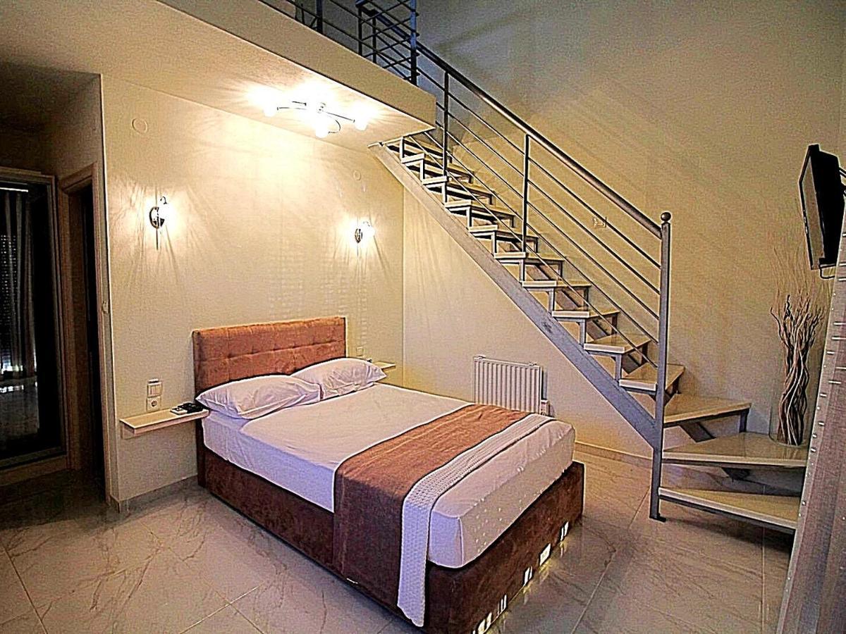 Sky Rays Luxury Apartments Nikiti  Exterior foto