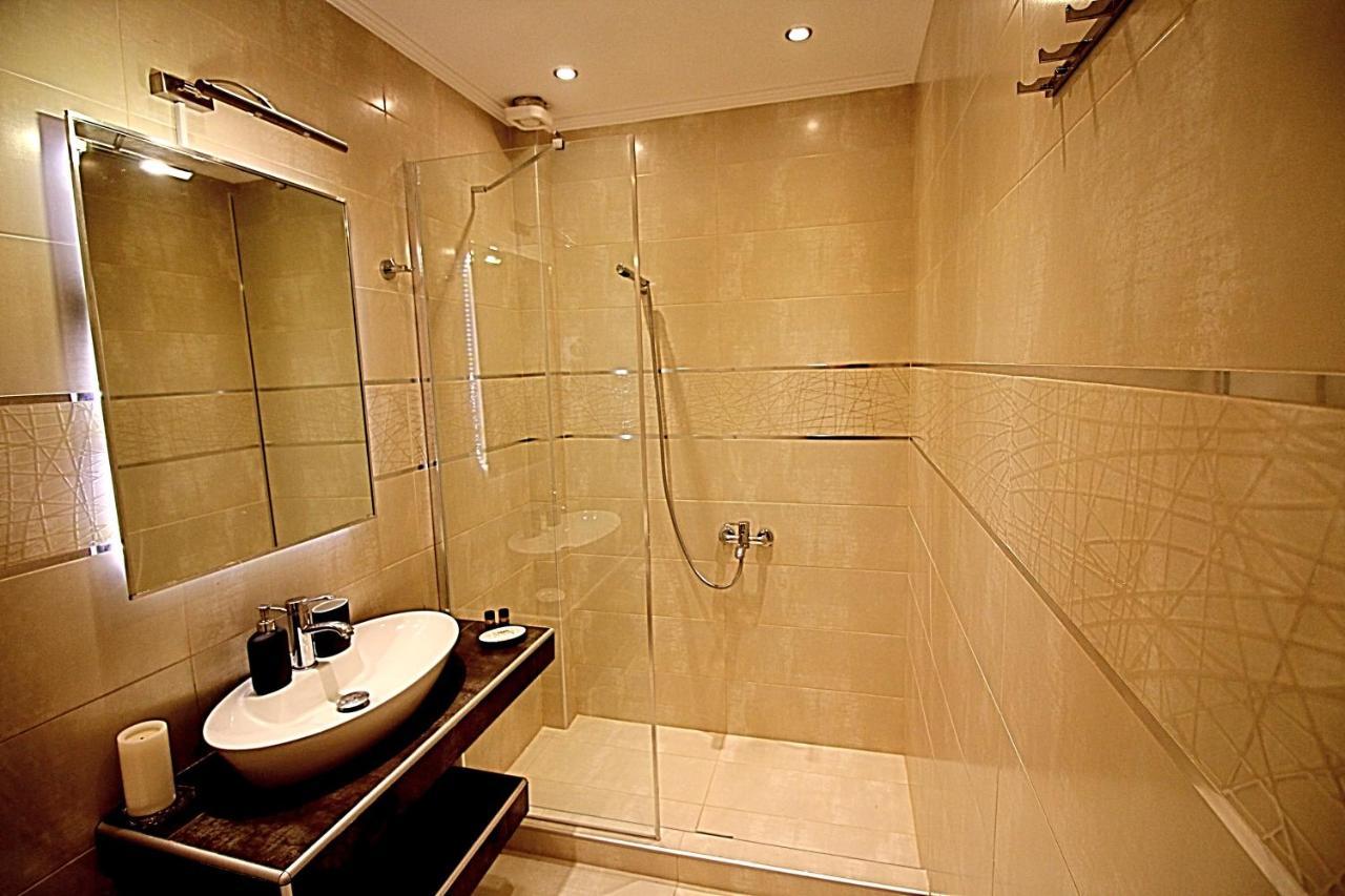 Sky Rays Luxury Apartments Nikiti  Exterior foto